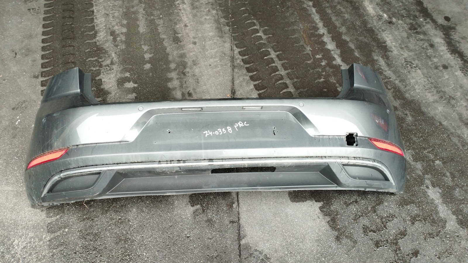 Pára-choques de Tras VOLKSWAGEN GOLF VII (5G1, BQ1, BE1, BE2) | 12 - 