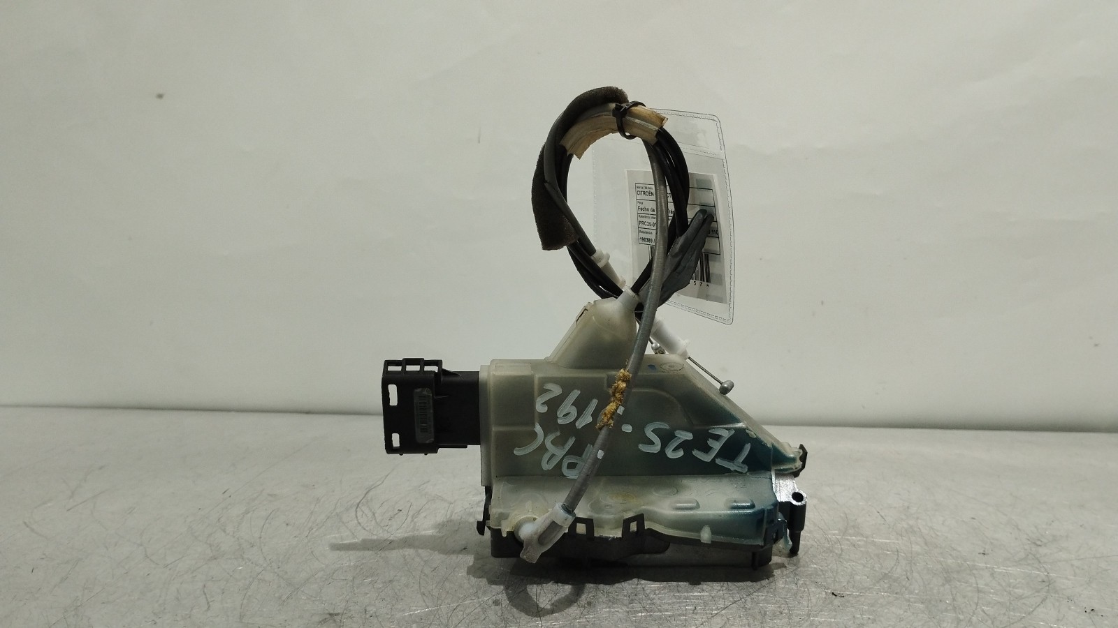 Rear left lock CITROEN C4 CACTUS | 14 - 