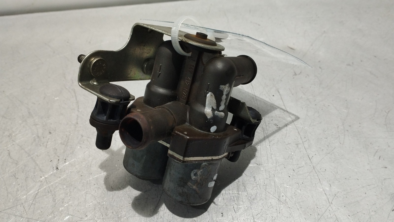 Vanne d´échange de chauffage MERCEDES-BENZ C-CLASS (W202) | 93 - 00