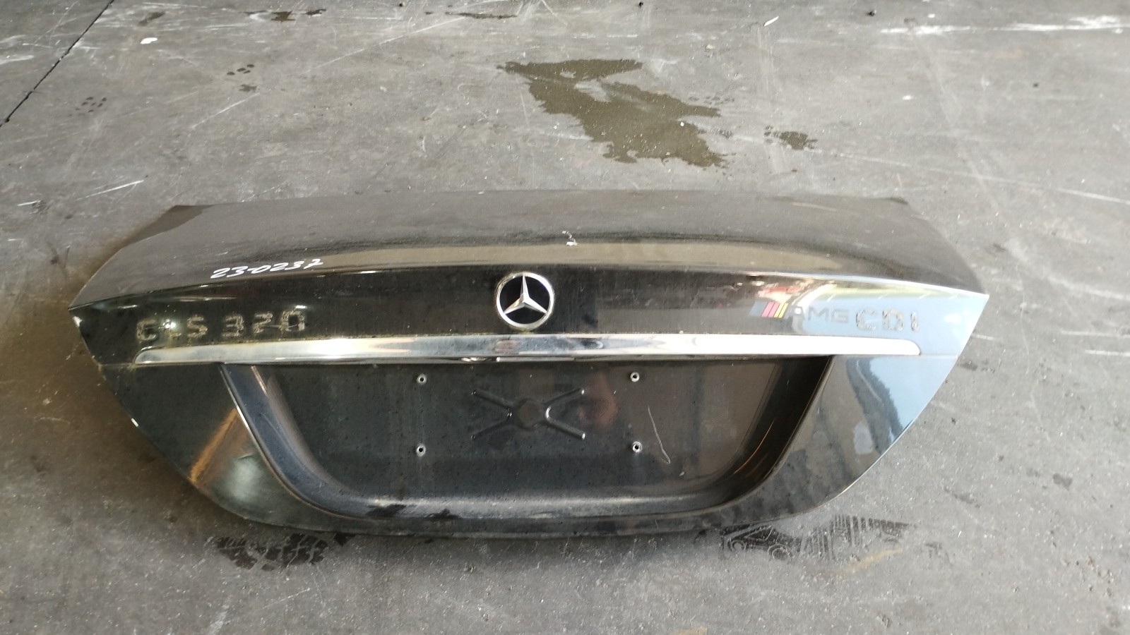Coffre MERCEDES-BENZ CLS (C219) | 04 - 11