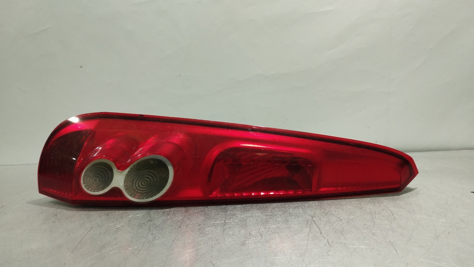 Left Tail Light  FORD FIESTA V (JH_, JD_) | 01 - 14 Imagem-0