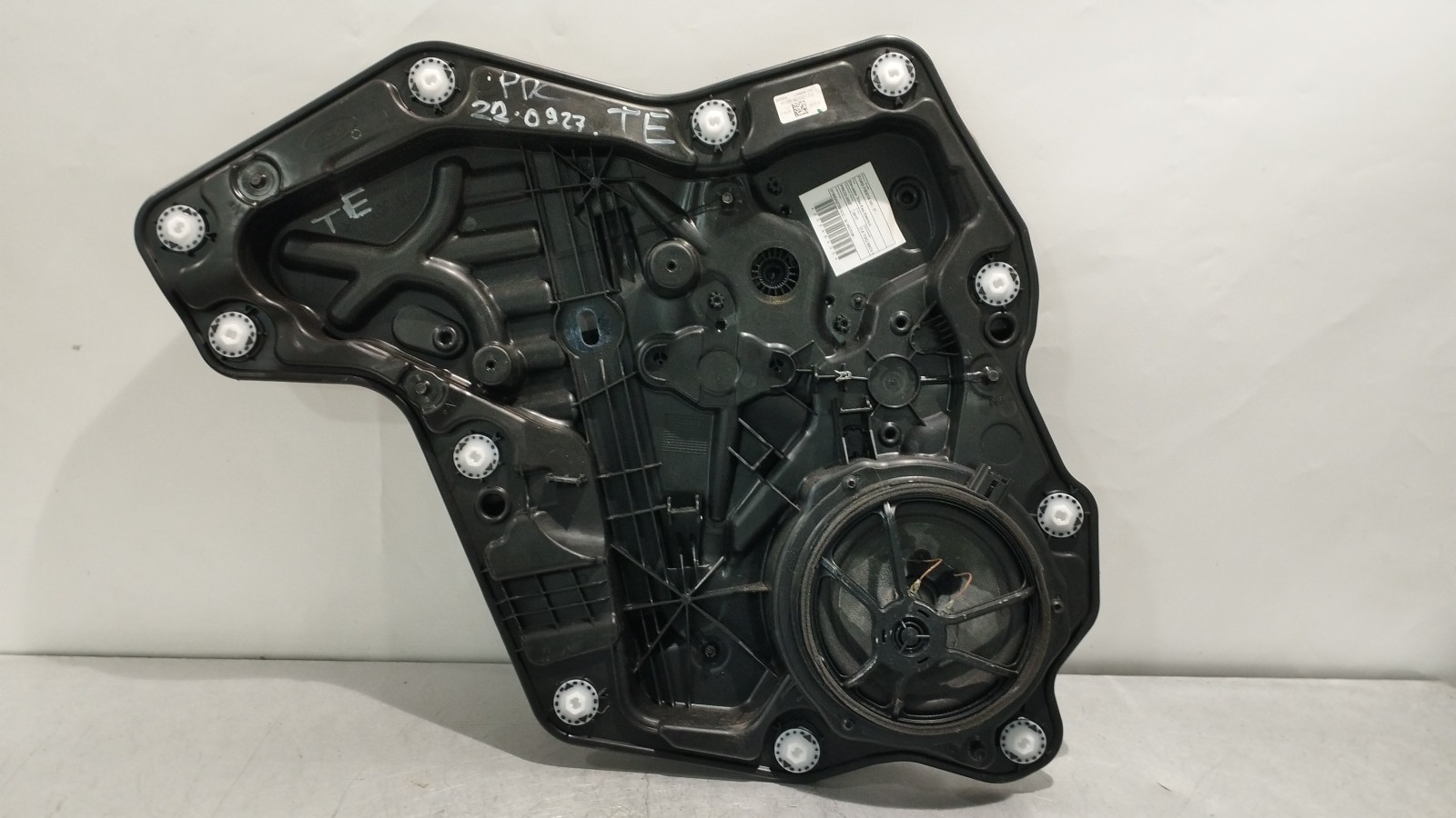 Lève-vitre arrière gauche életrique FORD FIESTA VII | 17 -  Imagem-0