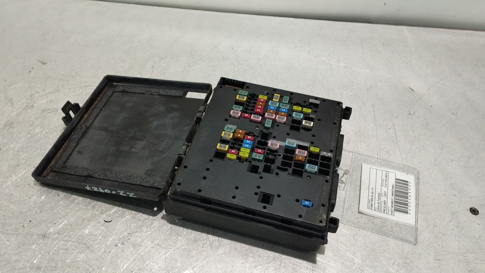 Boîte à Fusibles FORD FIESTA VII | 17 -  Imagem-2