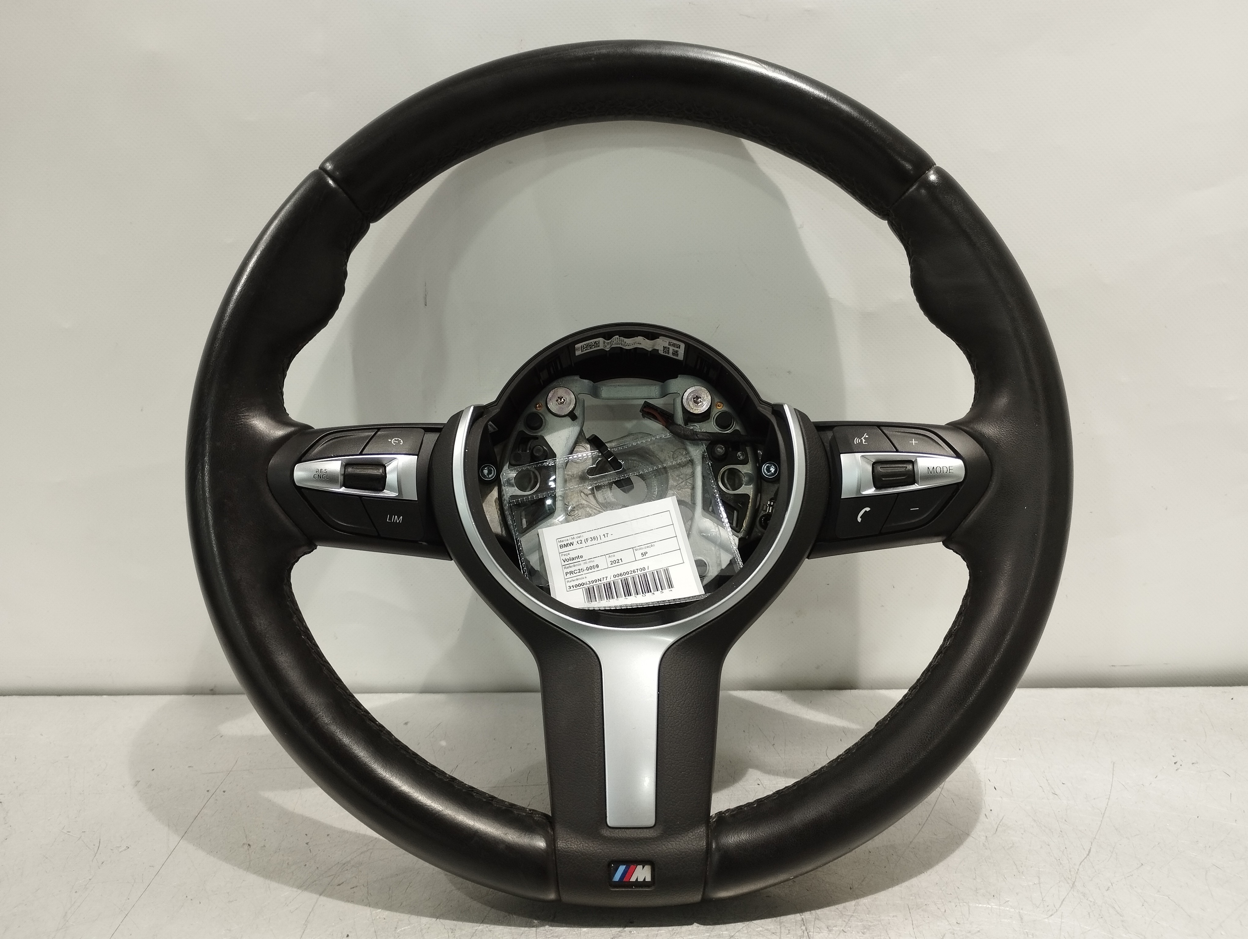 Steering wheel BMW X2 (F39) | 17 - 