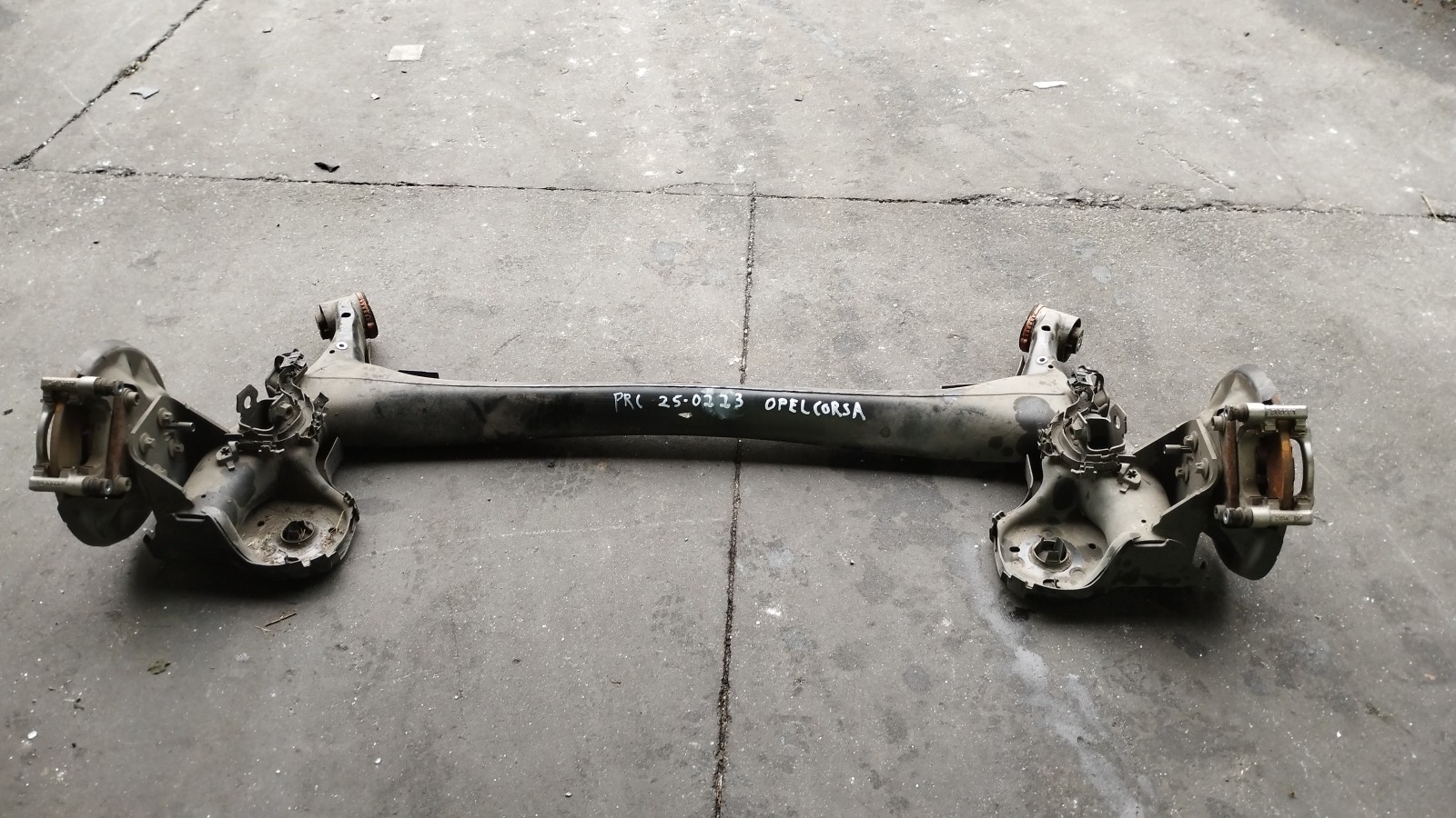Disc rear axle OPEL CORSA F | 19 -  Imagem-1