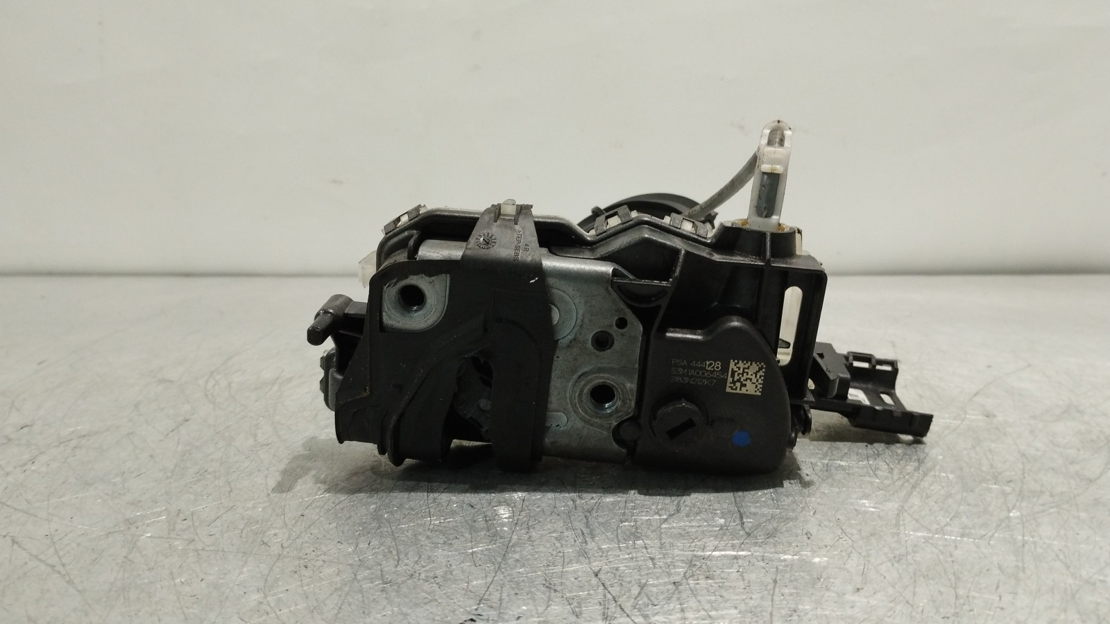 Rear right lock OPEL CORSA F | 19 -  Imagem-2