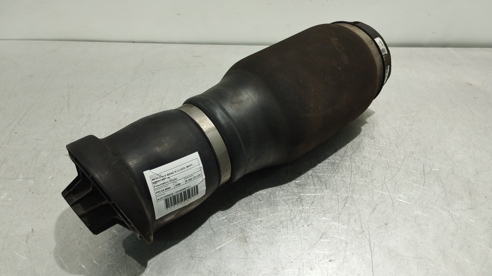 Pneumático Direito MERCEDES-BENZ R-CLASS (W251, V251) | 05 - 17