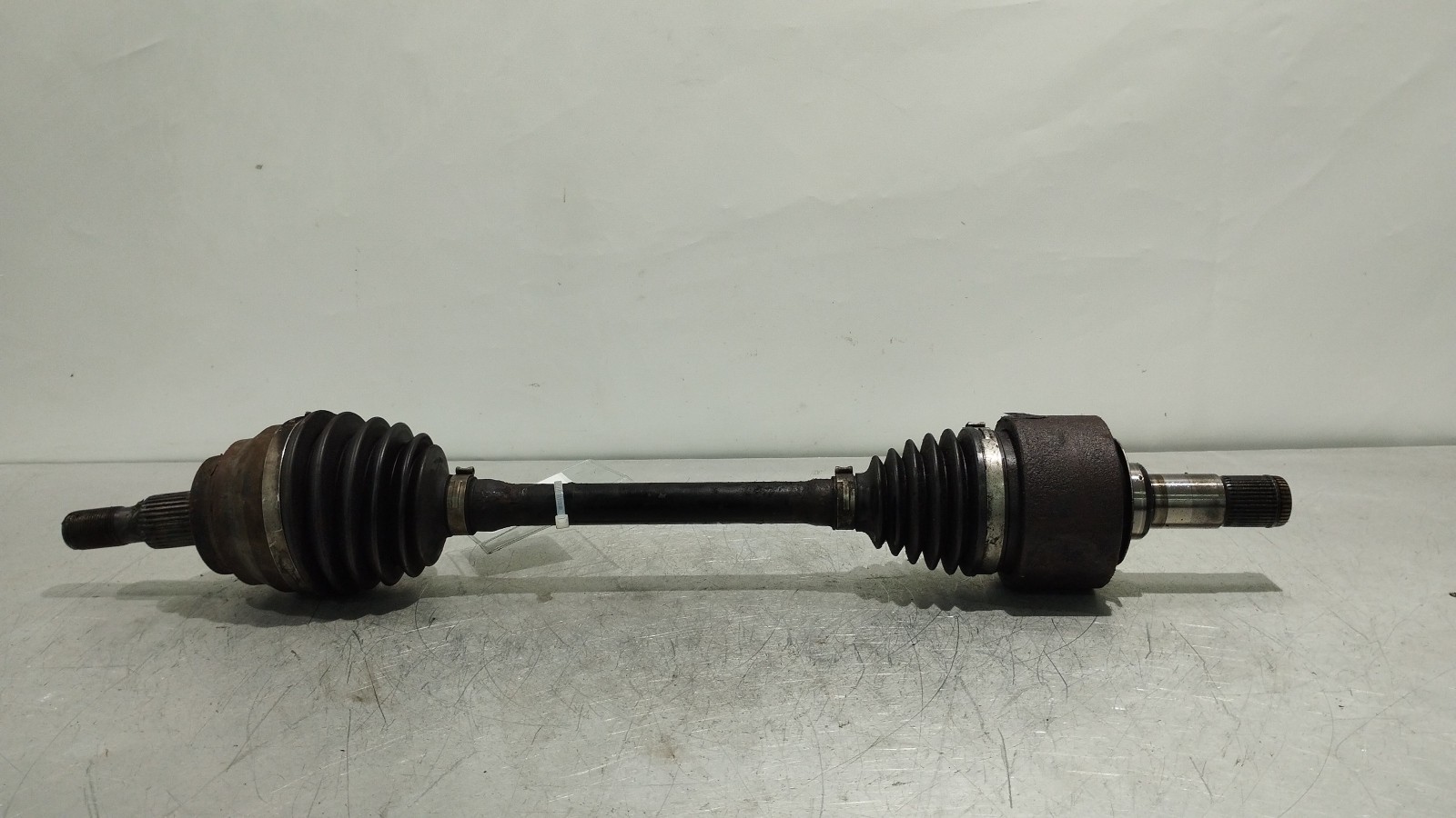 Arbre de transmission avant gauche MERCEDES-BENZ R-CLASS (W251, V251) | 05 - 17