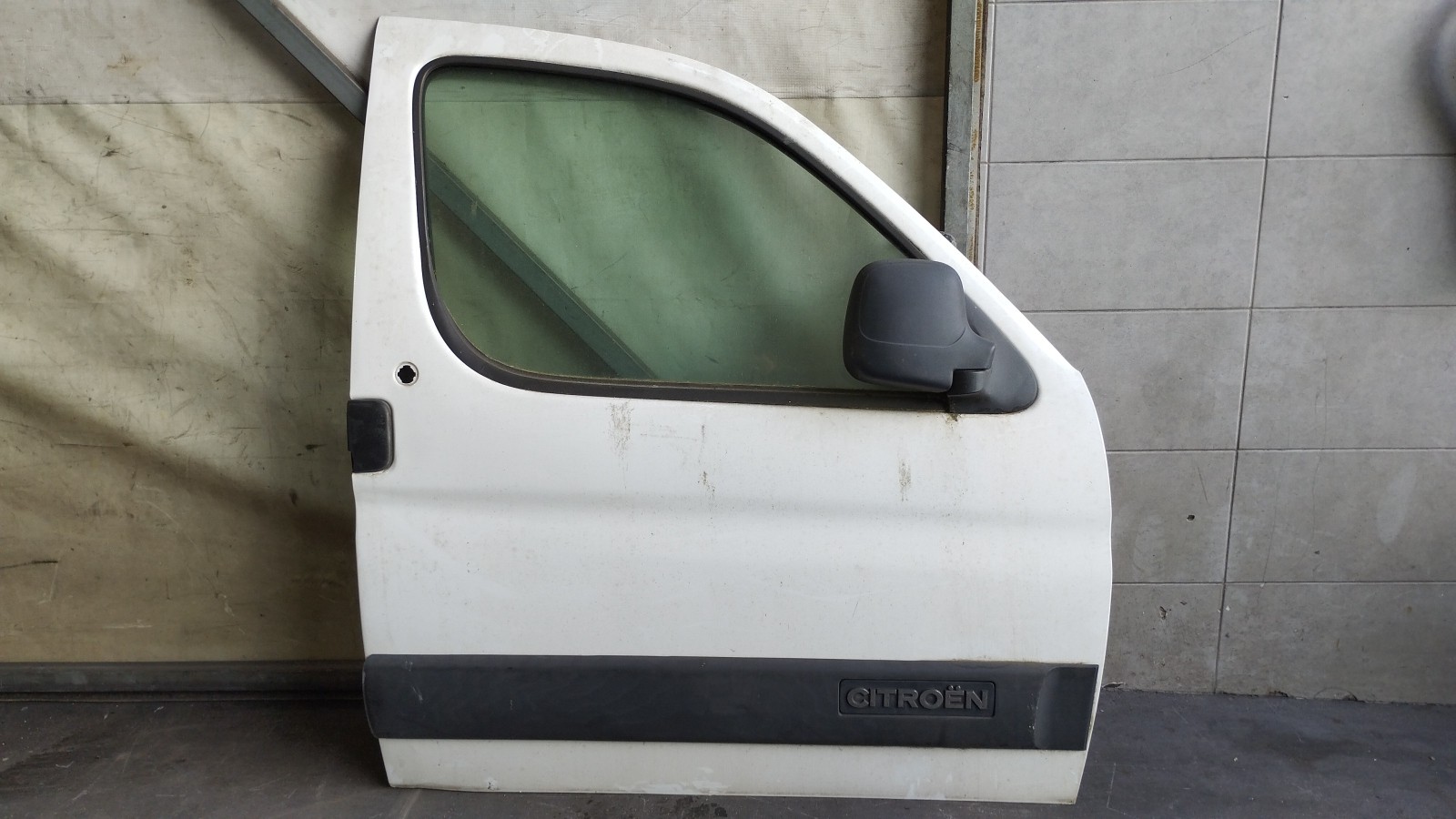 Right front door CITROEN BERLINGO / BERLINGO FIRST Caixa (M_) | 96 - 11