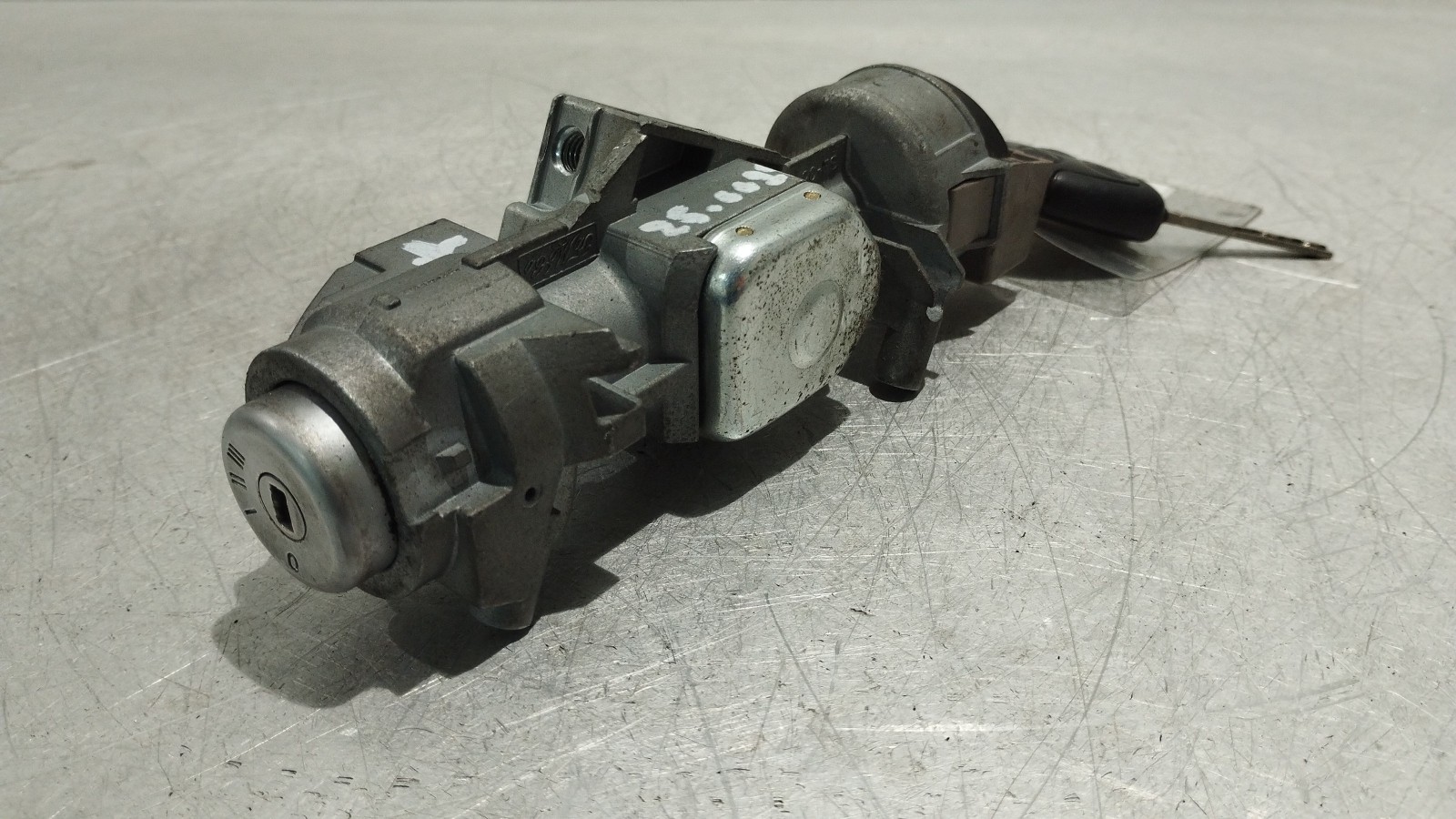 Neiman (barillet clé) FORD C-MAX (DM2) | 07 - 10 Imagem-0