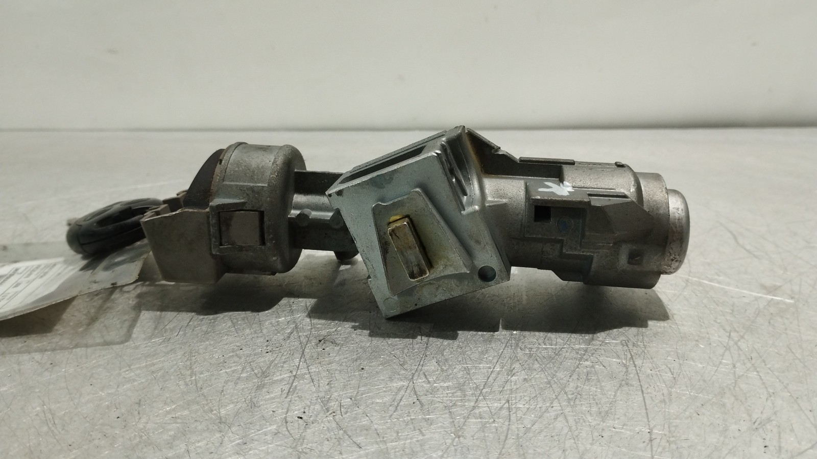 Neiman (barillet clé) FORD C-MAX (DM2) | 07 - 10 Imagem-1