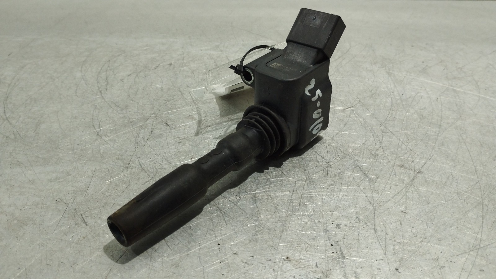 Ignition coil AUDI Q3 (8UB, 8UG) | 11 - 18 Imagem-0