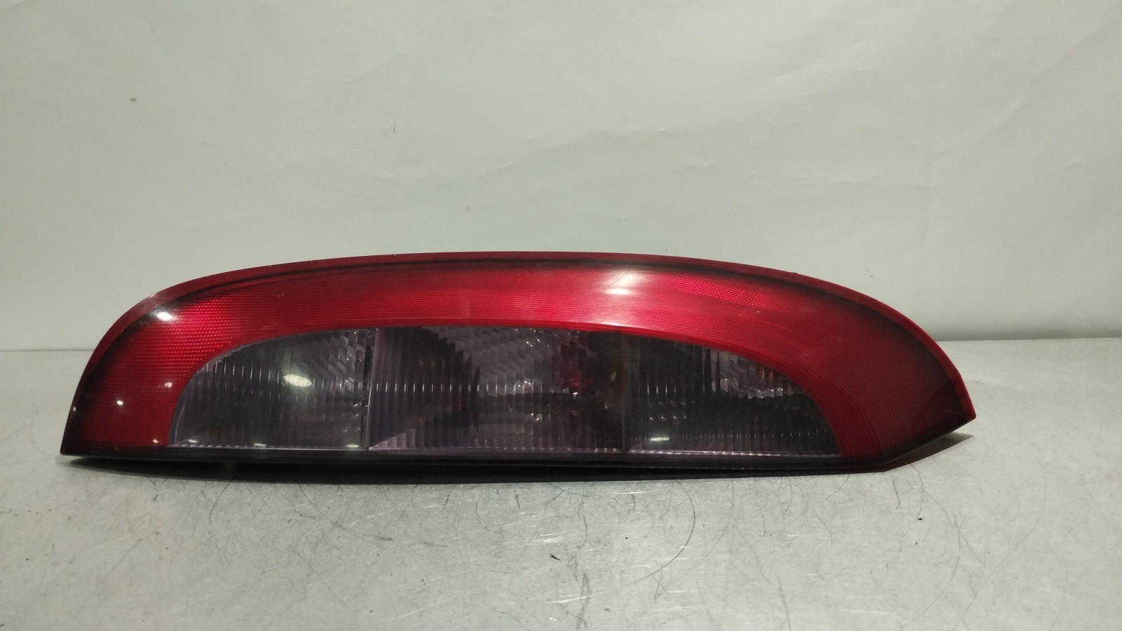 Left Tail Light  OPEL CORSA C (X01) | 00 - 09