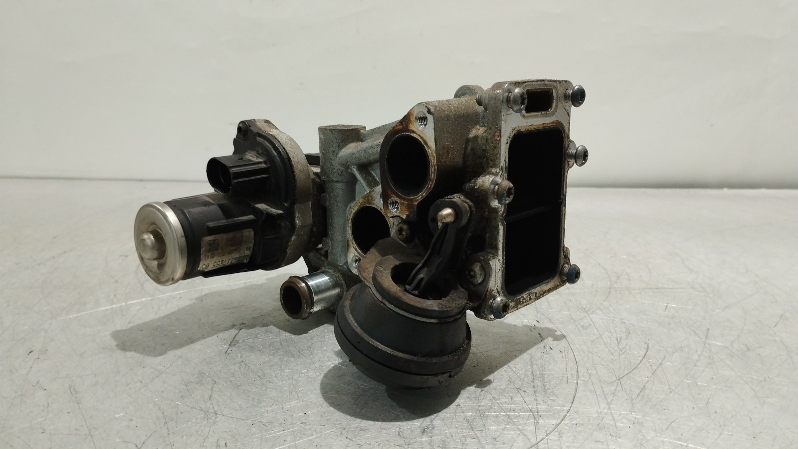 Vanne EGR VOLKSWAGEN TIGUAN (5N_) | 07 - 18