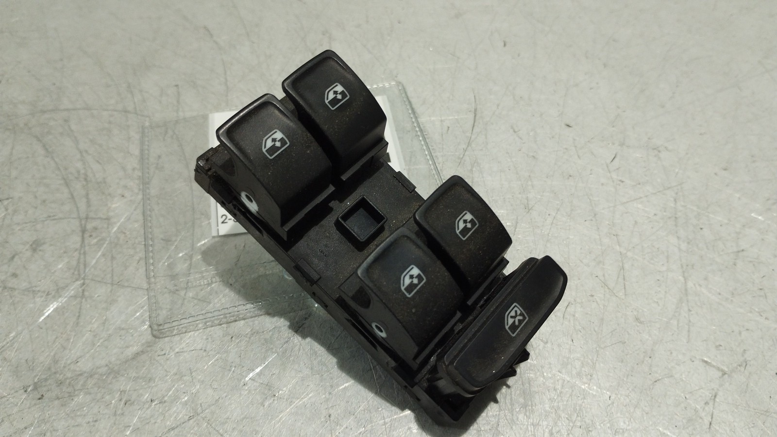 Interruptores dos Vidros Frt Esq VOLKSWAGEN POLO (AW1, BZ1) | 17 - 