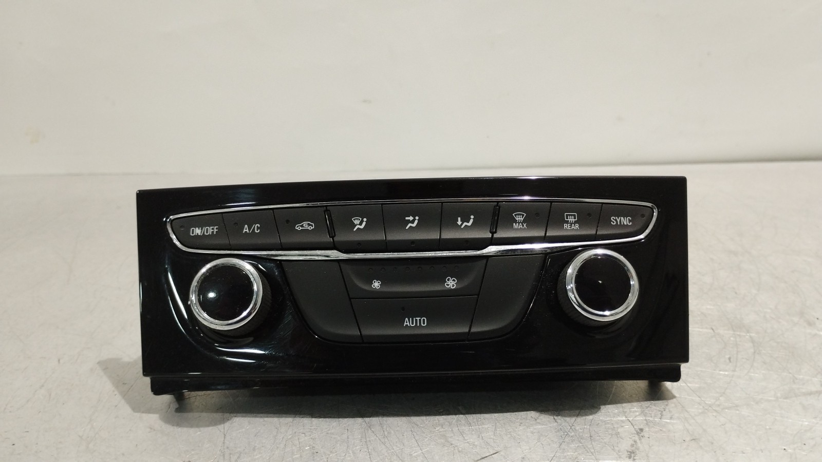 Mando climatizador OPEL ASTRA K Sports Tourer (B16) | 15 - 