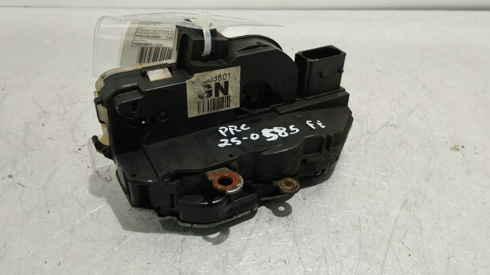 Fecho da Porta Frente Esq CHEVROLET CRUZE (J300) | 09 - 