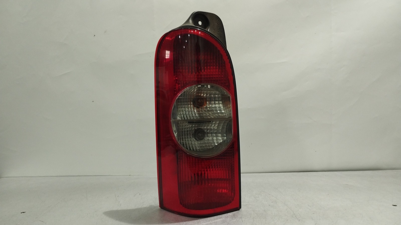 Left Tail Light  RENAULT MASTER II Autocarro (JD) | 98 - 