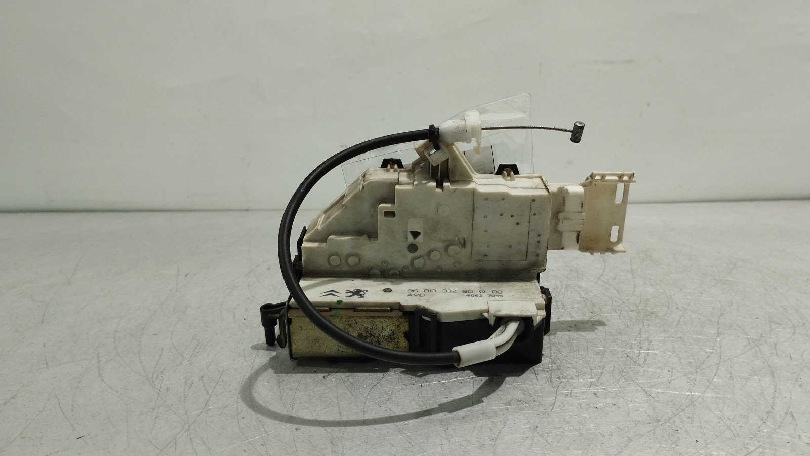 Fecho da Porta Frente Drt PEUGEOT 407 (6D_) | 04 - 11