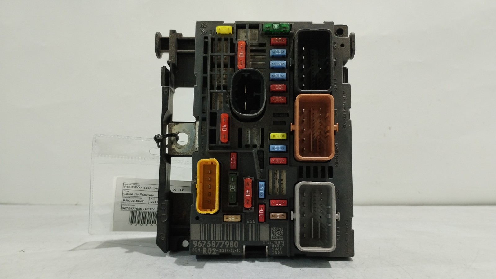 Fuse box PEUGEOT 5008 (0U_, 0E_) | 09 - 17 Imagem-0