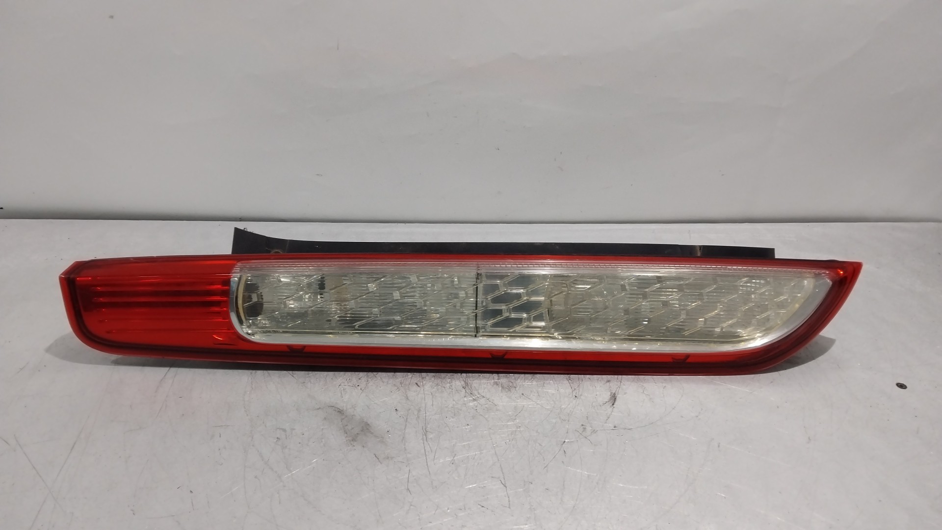 Farolim Stop Esq FORD FOCUS II (DA_, HCP, DP) | 04 - 13
