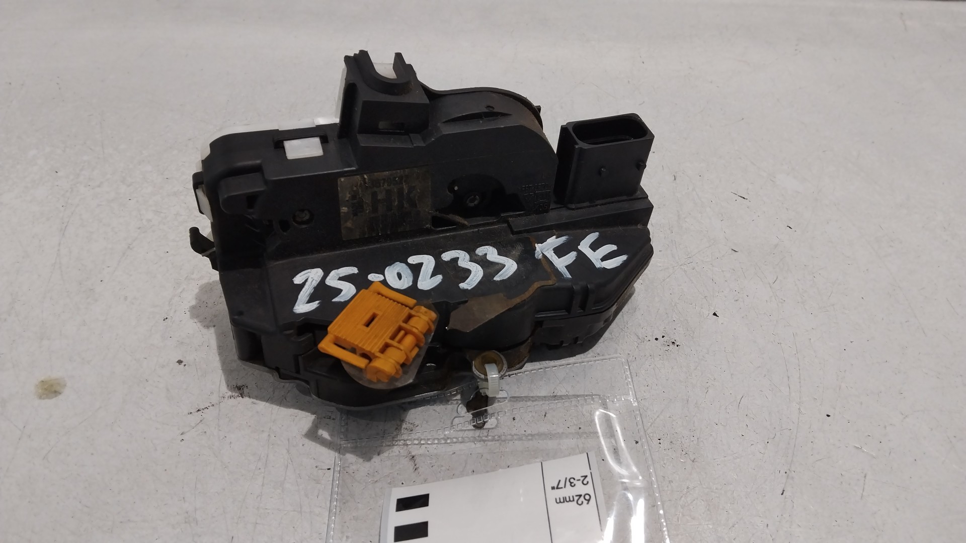 Cierre Puerta Delatera Izq. OPEL ASTRA J (P10) | 09 - 15