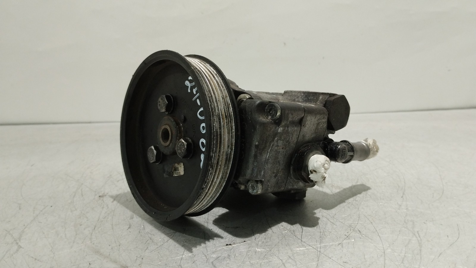 Steering pump BMW 5 Touring (E61) | 04 - 10