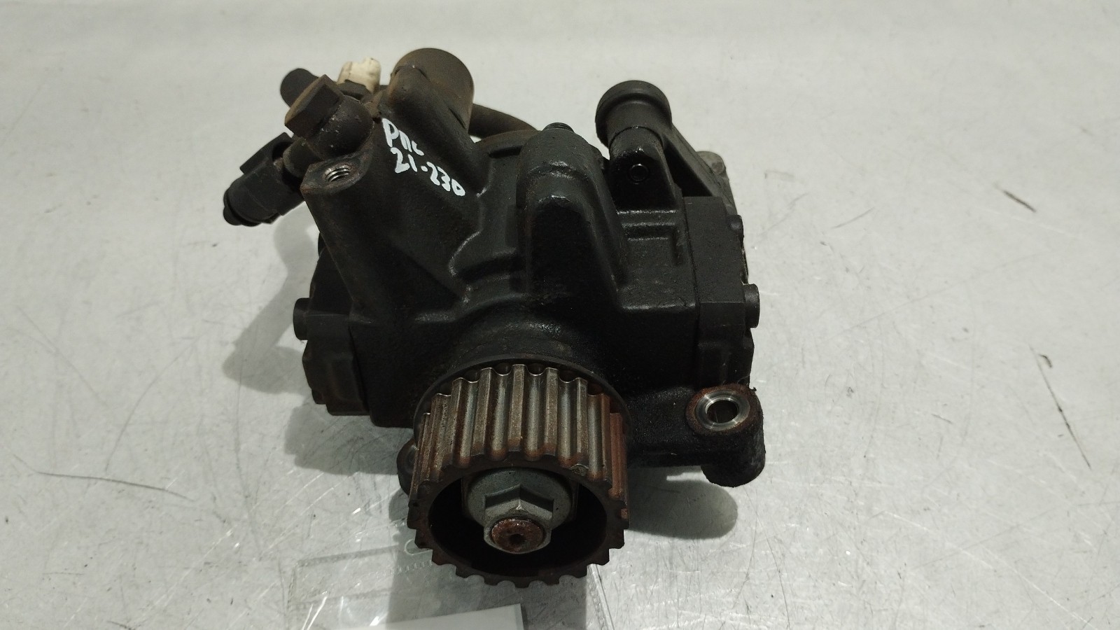 Injection pump / Common-Rail MERCEDES-BENZ A-CLASS (W176) | 12 - 18