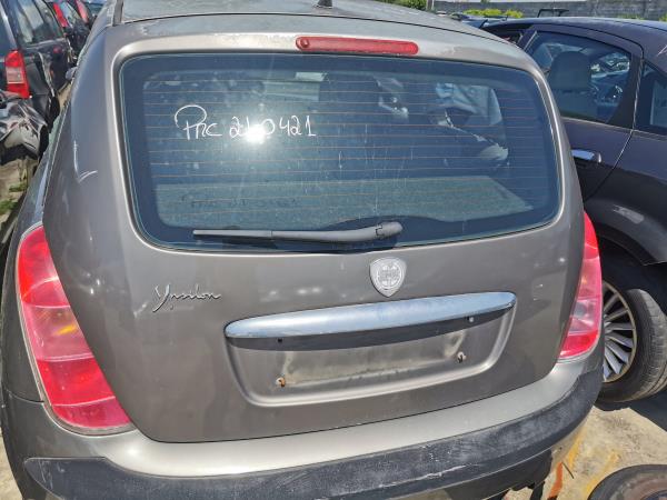 Tailgate LANCIA YPSILON (843_) | 03 - 11