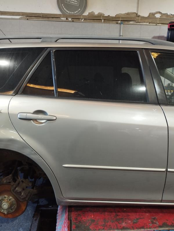 Porte arrière droite MAZDA 6 Station Wagon (GY) | 02 - 08