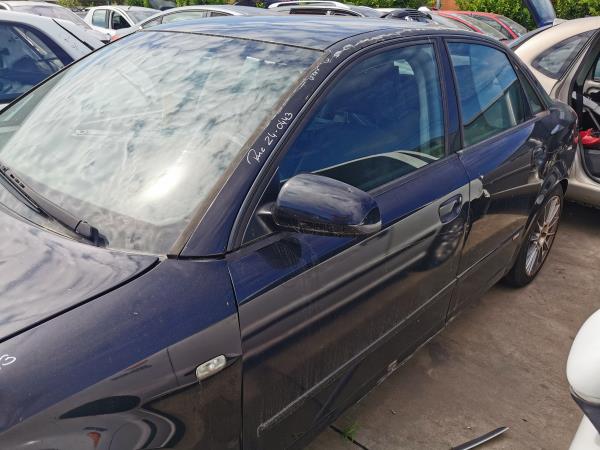 Porta Frente Esq AUDI A4 (8E2, B6) | 00 - 05