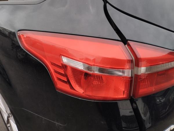 Left Tail Light  FORD FOCUS III Turnier | 10 -  Imagem-0