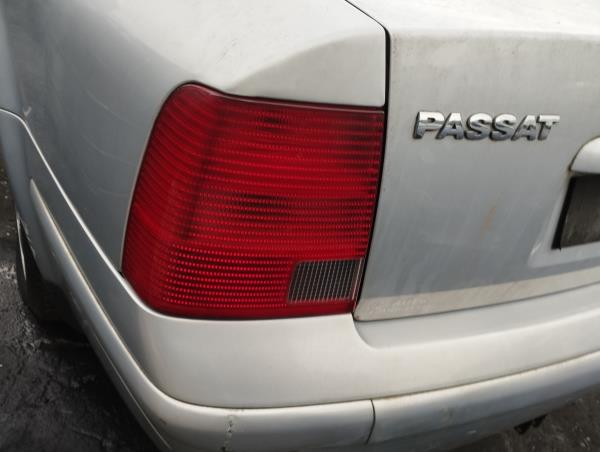 Farolim Stop Esq VOLKSWAGEN PASSAT (3B2) | 96 - 01