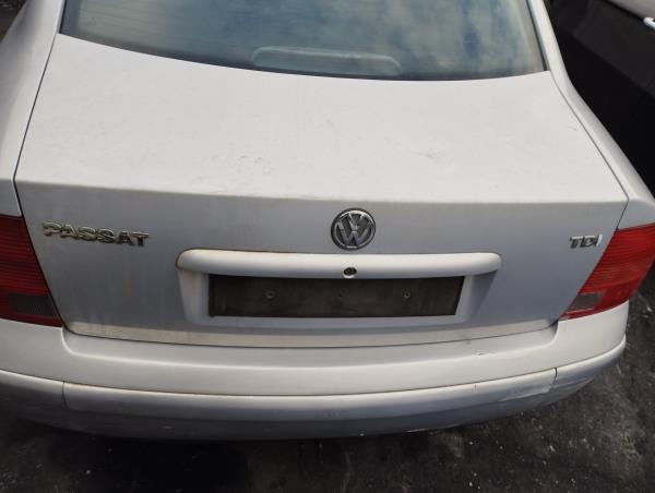 Tampa da Mala VOLKSWAGEN PASSAT (3B2) | 96 - 01