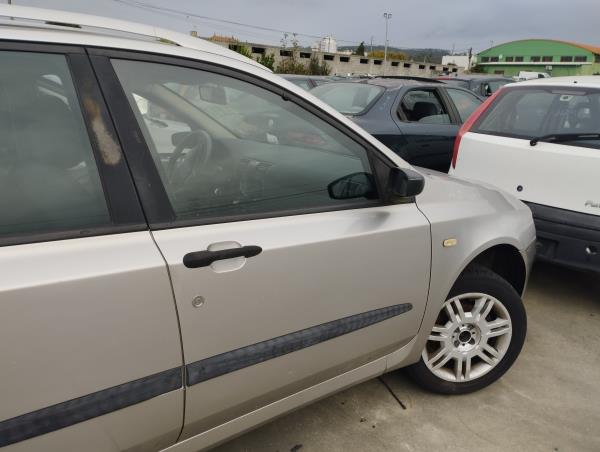 Right front door FIAT STILO Multi Wagon (192_) | 03 - 08 Imagem-0