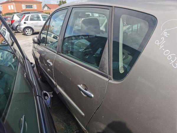 Porta Trás Esq RENAULT GRAND SCÉNIC II (JM0/1_) | 04 - 09