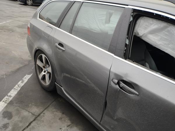 Porte arrière droite BMW 5 Touring (E61) | 04 - 10