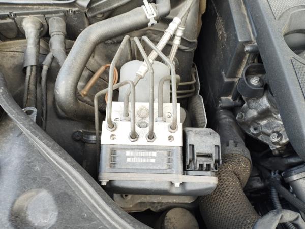 Bloc ABS MERCEDES-BENZ CLS (C219) | 04 - 11