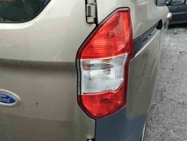 Right Tail Light  FORD TRANSIT COURIER B460 Caixa | 14 - 