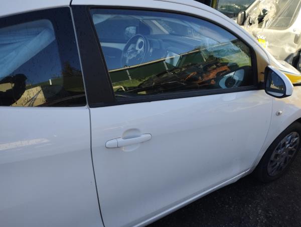 Porte avant droite TOYOTA AYGO (_B4_) | 14 -  Imagem-0