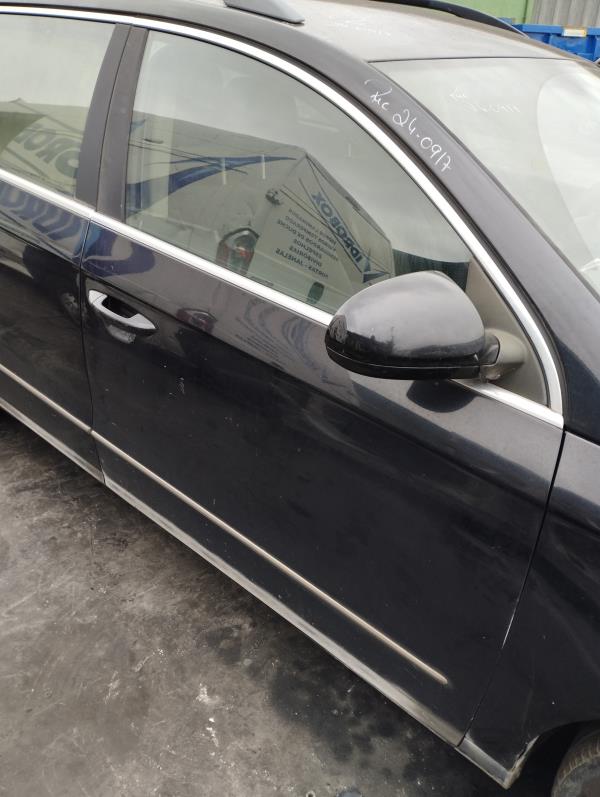 Porta Frente Dto VOLKSWAGEN PASSAT Variant (3C5) | 05 - 11