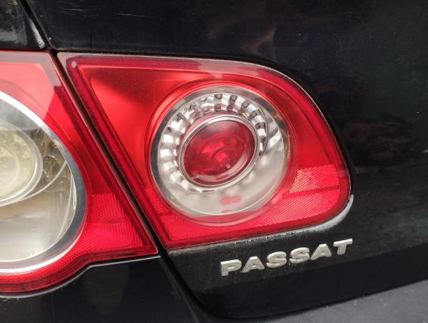 Farolim Stop da Mala Esq VOLKSWAGEN PASSAT (3C2) | 05 - 10