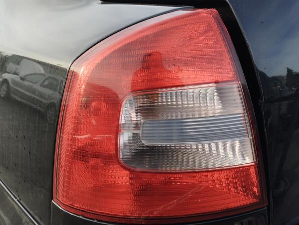 Left Tail Light  SKODA OCTAVIA II (1Z3) | 04 - 13