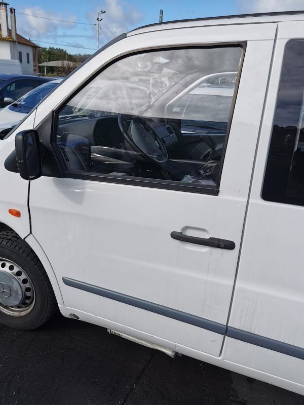 Porte avant gauche MERCEDES-BENZ VITO Caixa (638) | 97 - 03