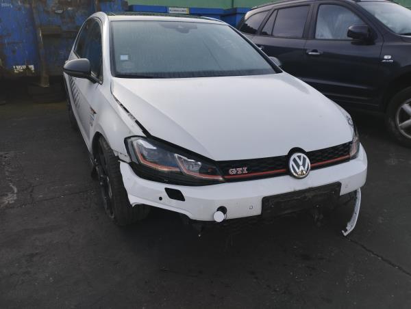 GOLF VII  VOLKSWAGEN GOLF VII (5G1, BQ1, BE1, BE2) | 12 - 
