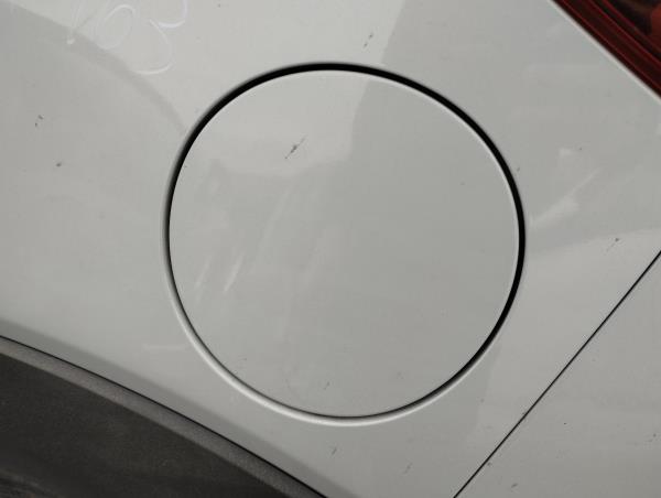 Tampa Depósito Combustível MAZDA CX-3 (DK) | 15 - 