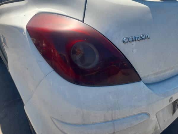 Feu arrière gauche OPEL CORSA D Van (S07) | 06 - 14