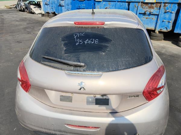 Tampa da Mala PEUGEOT 208 I (CA_, CC_) | 12 - 