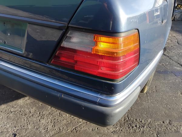 Farolim Stop Drt MERCEDES-BENZ CABRIOLET (A124) | 91 - 93