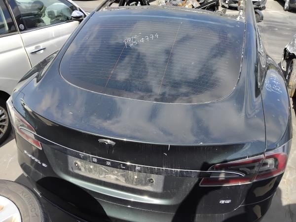 Tailgate TESLA MODEL S (5YJS) | 12 - 